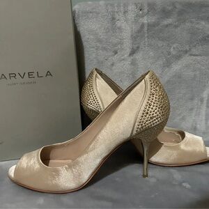 Kurt Geiger Gold Peep Toe Heels